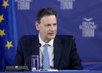 Σκυλακάκης στο Delphi Forum: Αναμένονται 7,9 δισ. ευρώ φέτος από το Εθνικό Σχέδιο Ανάκαμψης Σκυλακάκης στο Delphi Forum: Αναμένονται 7,9 δισ. ευρώ φέτος από το Εθνικό Σχέδιο Ανάκαμψης