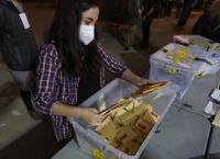 Χιλή: Ανεξάρτητοι υποψήφιοι και η αριστερά προηγούνται στις εκλογές Χιλή: Ανεξάρτητοι υποψήφιοι και η αριστερά προηγούνται στις εκλογές