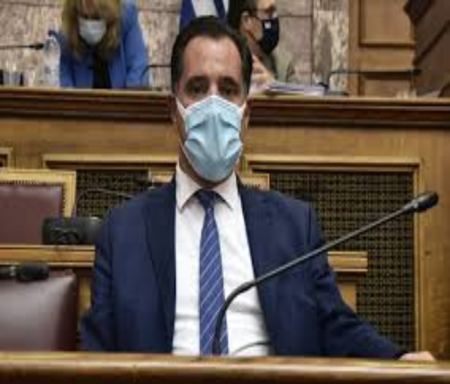 Άδωνης Γεωργιάδης: Εμβολιασμός και απόλυση