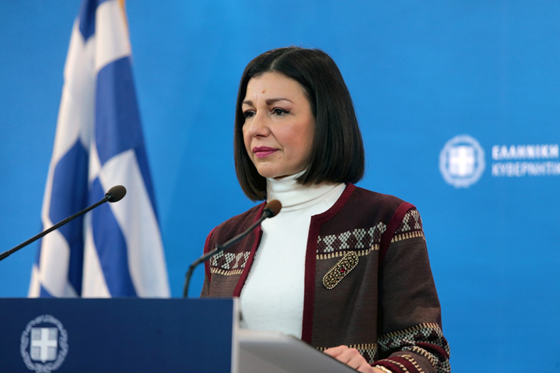 Πελώνη: Συζήτηση της Επιτροπής για το τέλος της μάσκας σε εξωτερικούς χώρους εντός της εβδομάδας