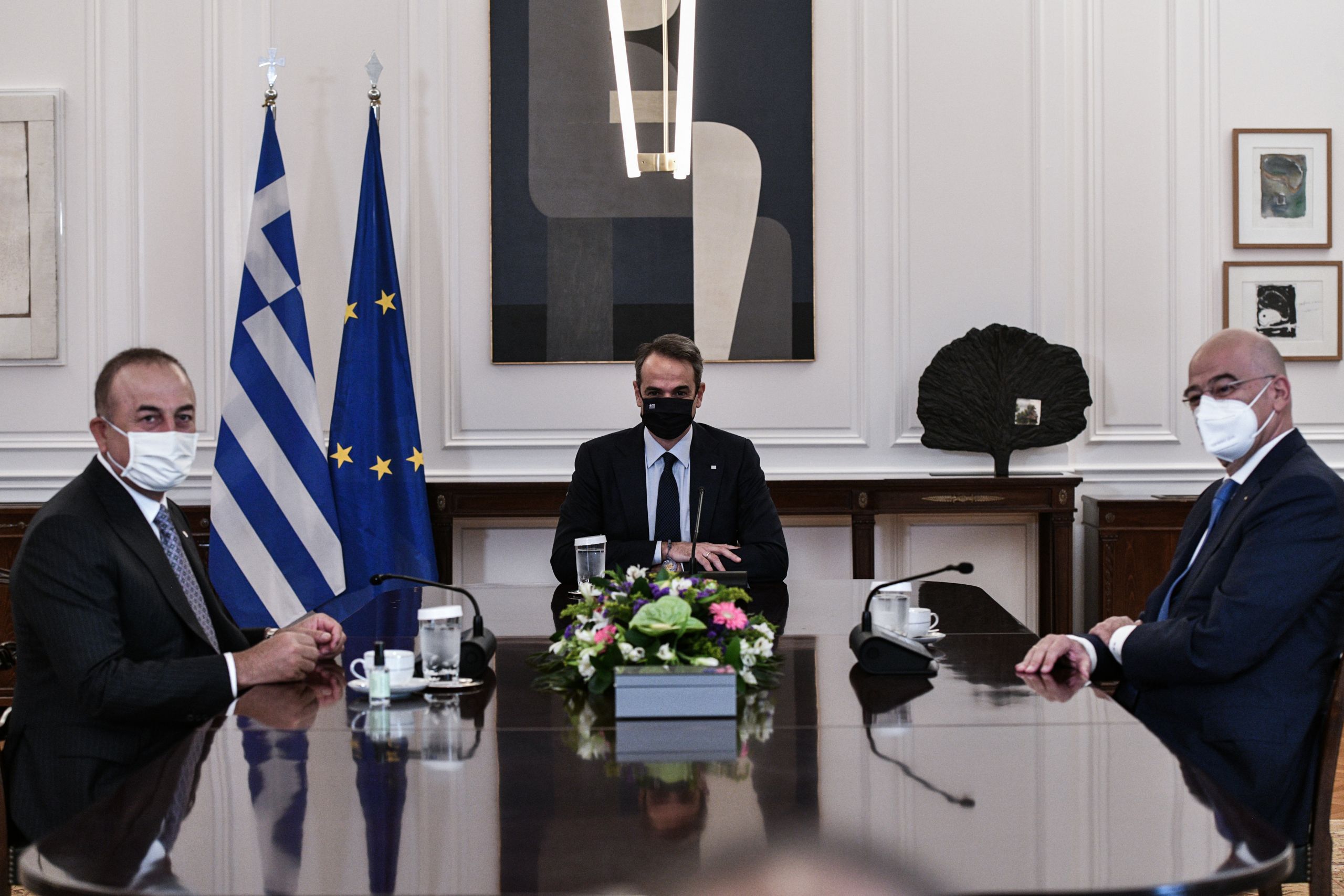 Τουρκικά ΜΜΕ: Επιτυχημένη η επίσκεψη Τσαβούσογλου