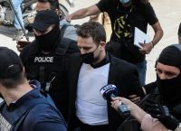 Γλυκά Νερά: Τα βίντεο που είχε στο κινητό του ο συζυγοκτόνος Γλυκά Νερά: Τα βίντεο που είχε στο κινητό του ο συζυγοκτόνος