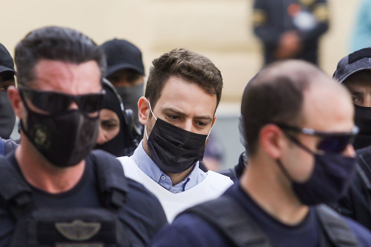 Γλυκά Νερά: Η πρώτη φωτογραφία του συζυγοκτόνου μέσα από τη φυλακή