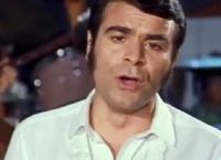 Γιώργος Παπαζήσης: Ο άγνωστος έρωτάς του για τη Βουγιουκλάκη και η σχέση του με τον Κωνσταντάρα