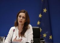 Αχτσιόγλου για G7: Θετικό πρώτο βήμα η συμφωνία