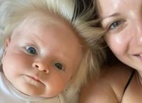 Viral έχει γίνει ένα μωρό τριών μηνών που είναι ίδιος ο Μπόρις Τζόνσον