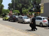 Αγρίνιο βιασμός: Υπέρ του ιερέα κατέθεσε η μητέρα των κοριτσιών