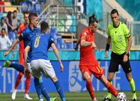Ιταλία – Ουαλία 1-0: Κορυφή οι Ατζούρι, πρόκριση και για τους Ουαλούς Ιταλία – Ουαλία 1-0: Κορυφή οι Ατζούρι, πρόκριση και για τους Ουαλούς