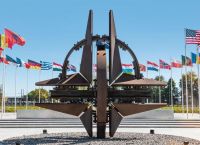 Σύνοδος ΝΑΤΟ: Απειλή η στρατιωτική ενίσχυση της Ρωσίας Σύνοδος ΝΑΤΟ: Απειλή η στρατιωτική ενίσχυση της Ρωσίας