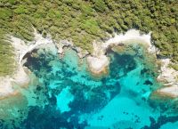 Οι «Μαλδίβες» που βρίσκονται δίπλα στην Αθήνα