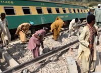 Πακιστάν: Πάνω από 30 νεκροί σε σύγκρουση τρένων