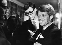 Ρόμπερτ Κένεντι: Γιατί τον σκότωσαν – Το μοιραίο βράδυ της δολοφονίας