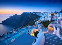 Βρετανία: Εκτός της ταξιδιωτικής λίστας η Ελλάδα