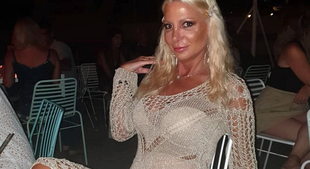 Στέλλα Μπεζαντάκου: Ανέβασε ακατάλληλο video από την παραλία