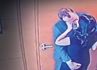 Σκάνδαλο στην Βρετανία: Ποια είναι η γυναίκα που φιλούσε ο υπουργός Υγείας