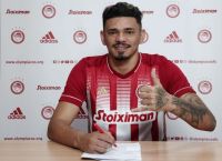 Ολυμπιακός: Ανακοινώθηκε ο Τικίνιο
