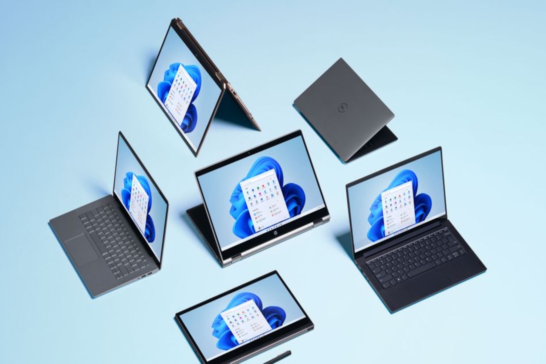 Microsoft: Windows 11 μόνο με web camera
