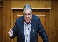 ΚΚΕ: Κουτσούμπας κατά πάντων ΚΚΕ: Κουτσούμπας κατά πάντων