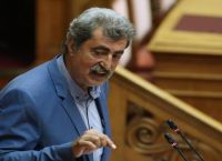 Πολάκης: «Φέρτε τα φάρμακα» Πολάκης: «Φέρτε τα φάρμακα»