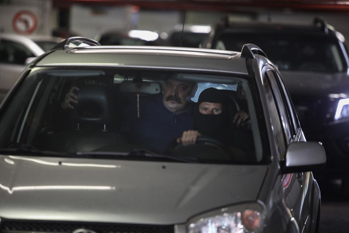 Χρήστος Παππάς: Οδηγείται στις φυλακές Δομοκού