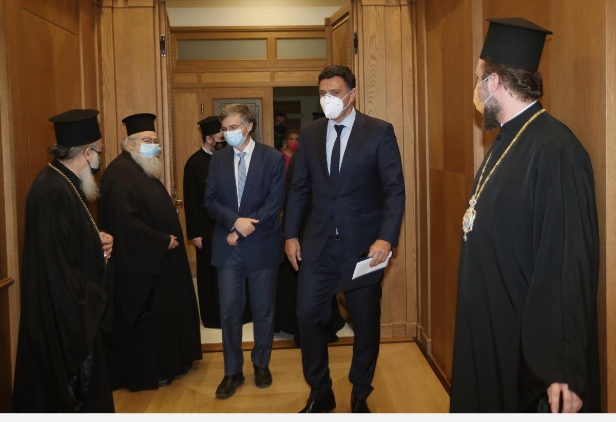 Ιερά Σύνοδος: Έφτασαν Κικίλιας και Τσιόδρας