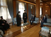 Ιερά Σύνοδος: Ελεύθερη επιλογή ο εμβολιασμός