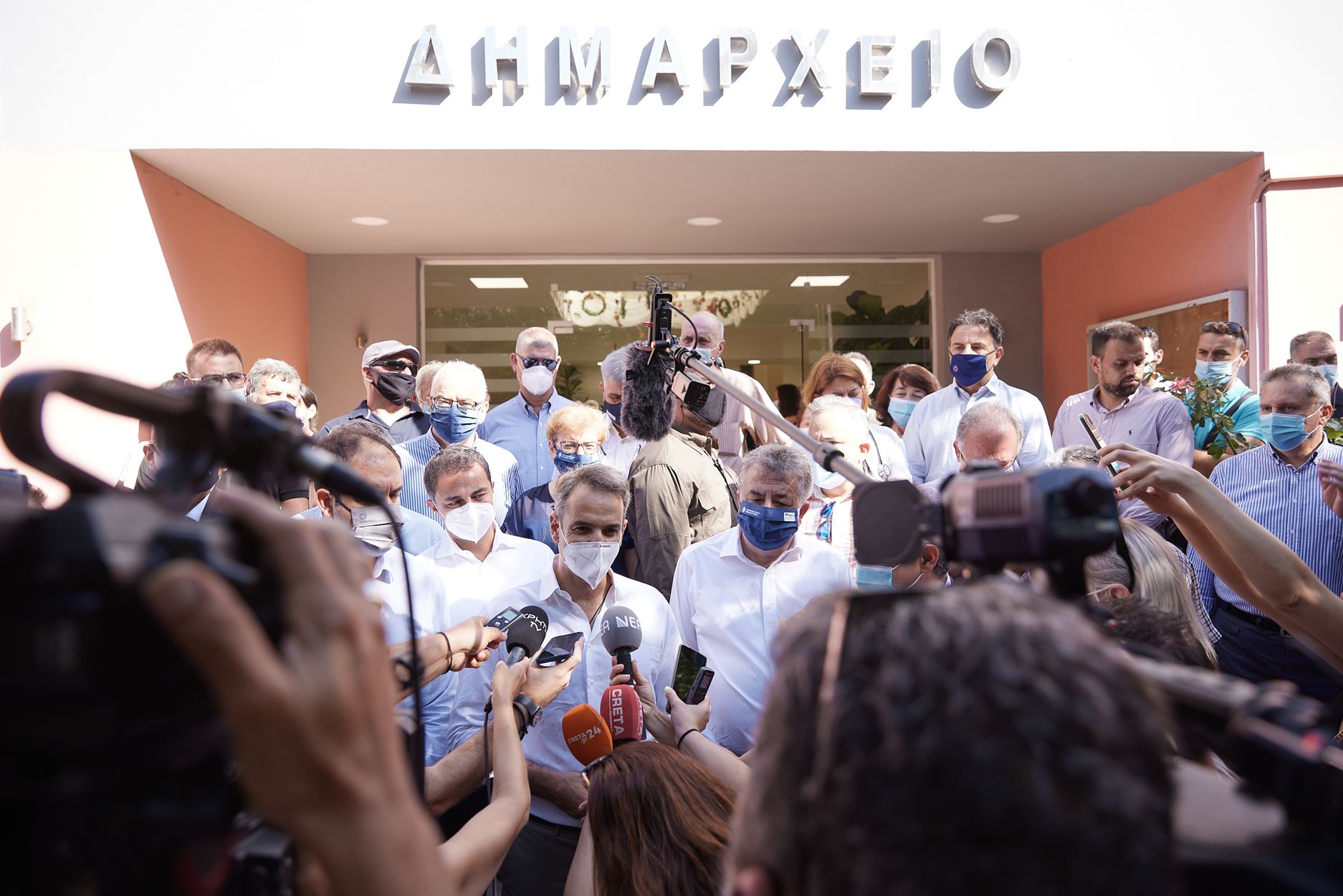 Μητσοτάκης: Το εμβόλιο είναι ασφαλές – Σπεύστε όλοι να εμβολιαστείτε