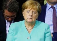 Άνγκελα Μέρκελ: Σχεδόν κοιμήθηκε σε τηλεδιάσκεψη