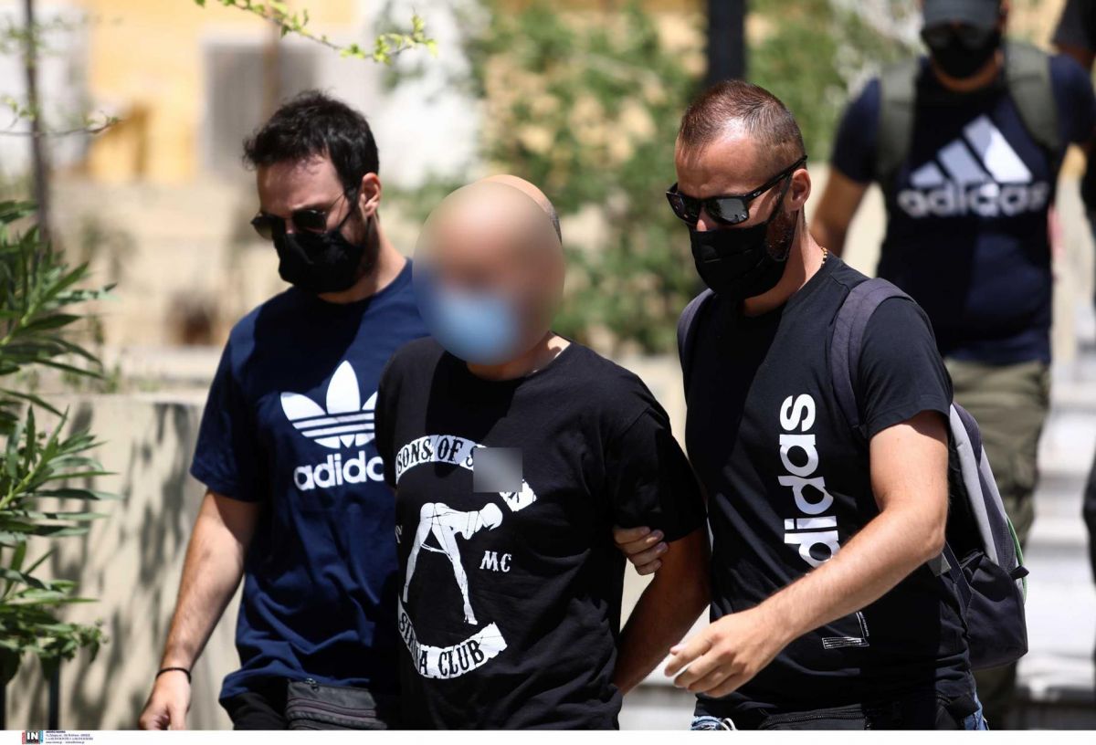 Ηλιούπολη: Η συγκλονιστική κατάθεση της 19χρονης