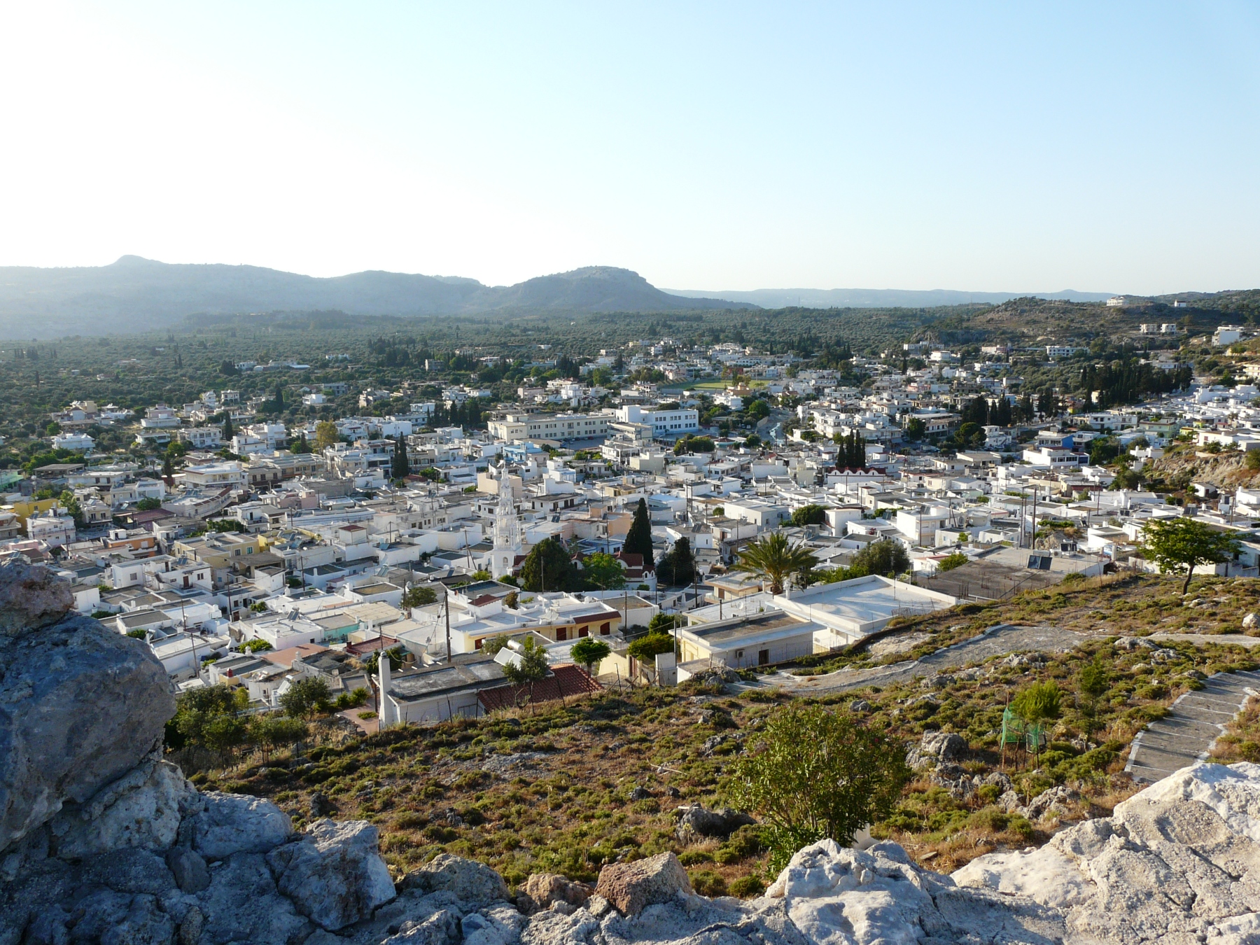 Ρόδος: Ιερός Ναός απαγορεύει την είσοδο σε εμβολιασμένους