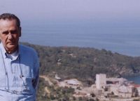 Πέθανε ο Γιώργος Δαλακούρας