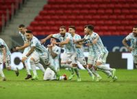 Κολομβία – Αργεντινή 2-3 πεν. (1-1 κ.δ.): Τελικό με Βραζιλία στο Copa America Κολομβία – Αργεντινή 2-3 πεν. (1-1 κ.δ.): Τελικό με Βραζιλία στο Copa America