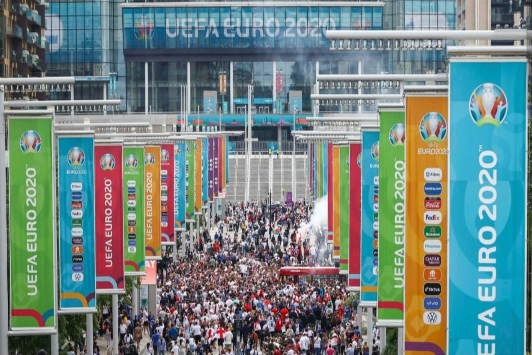 EURO 2020: Σε συλλήψεις προχώρισε η αστυνομία για όσα συνέβησαν στον τελικό