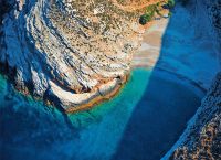 Φολέγανδρος: Υπάρχουν πολλές μαρτυρίες και η αλήθεια θα μαθευτεί πολύ γρήγορα, λέει η μητέρα της 26χρονης