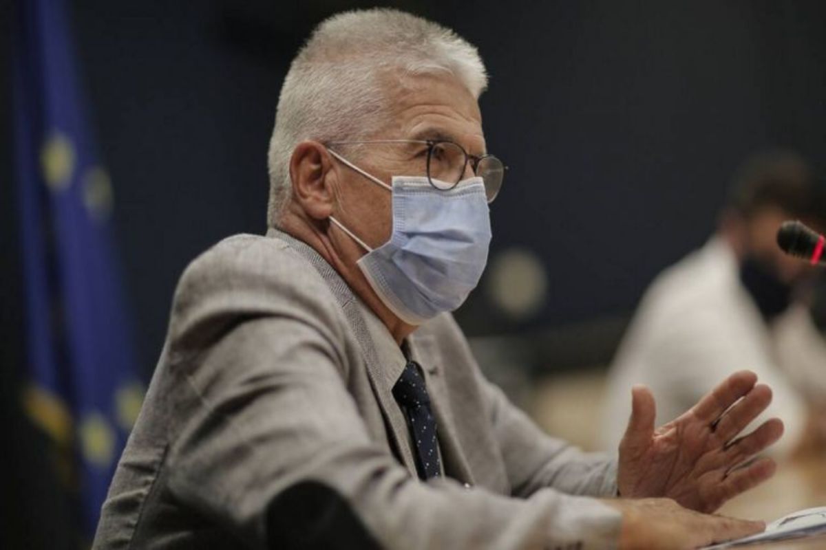 Γώγος: Κρούσματα «Καμπανάκι» για σχολεία και πανεπιστήμια