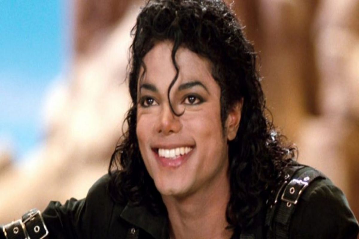 Michael Jackson: Ο βασιλιάς της pop χωρίς τις πλαστικές