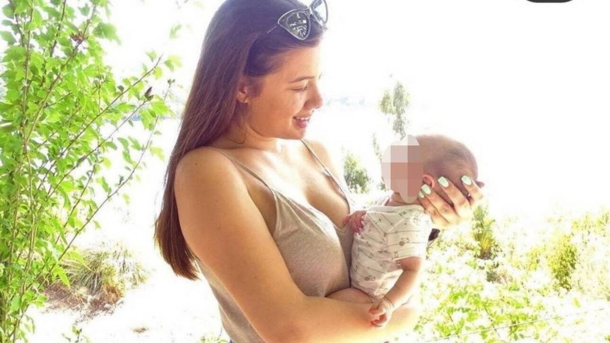 Γλυκά Νερά: Βαφτίστηκε η μικρή Λυδία στην Αλόννησο