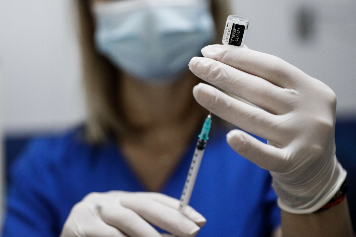 Μιχαηλίδου: Υπερδιπλασιάστηκαν οι εμβολιασμοί στις προνοιακές δομές