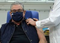 ΚΚΕ: Αυτοδυναμία στους εμβολιασμούς