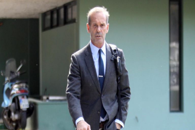 Πέτρος Κωστόπουλος : Πόσταρε γυμνές φωτογραφίες της Τούνη για το νέο Nitro