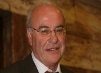 Πέθανε ο Τάσος Νεράντζης