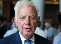 Πικραμμένος: Να επεκταθεί ο υποχρεωτικός εμβολιασμός