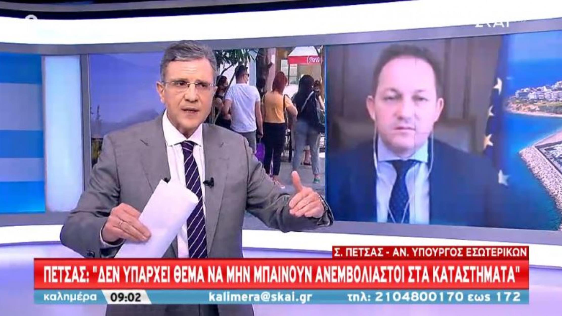 Πέτσας: Δε συζητάμε απαγόρευση εισόδου ανεμβολίαστων σε λιανεμπόριο