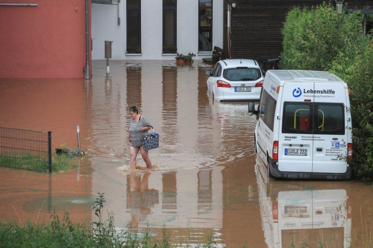 Πλημμύρες Γερμανία: Καταστράφηκαν 600 χιλιόμετρα γραμμών