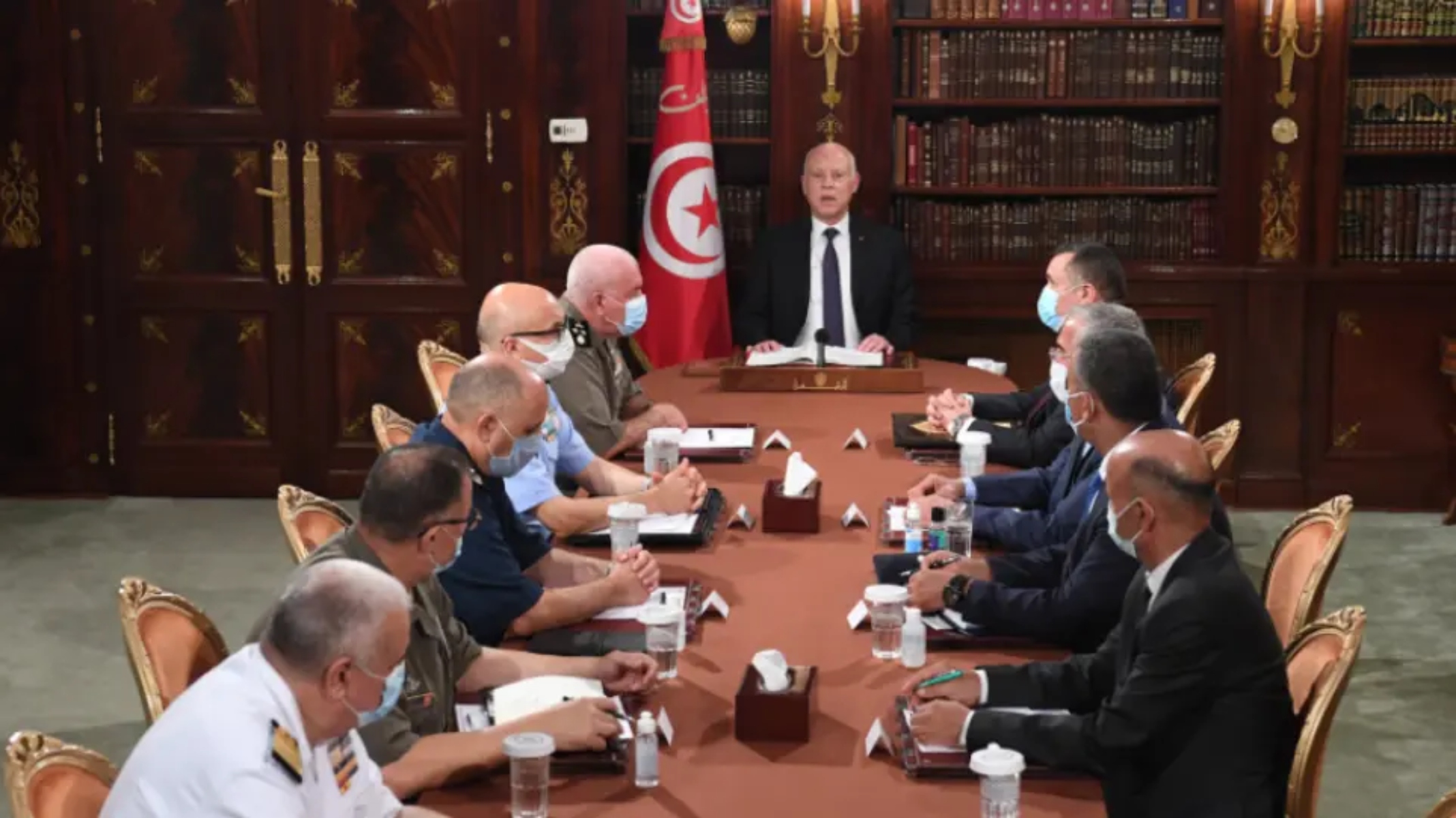 Τυνησία: Ο Πρόεδρος ανέστειλε το Κοινοβούλιο, απέπεμψε τον πρωθυπουργό