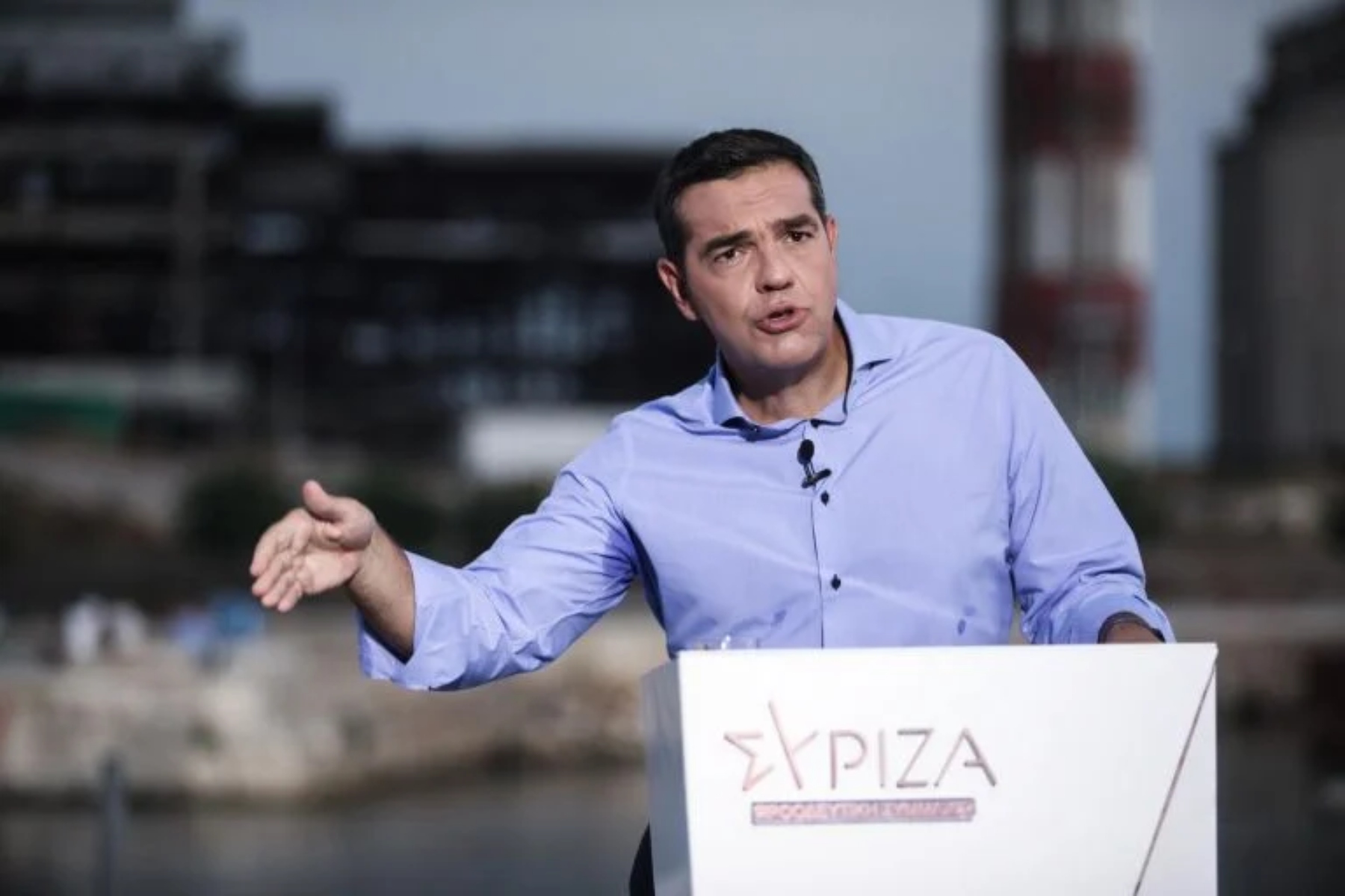 Αλέξης Τσίπρας: Καθυστερούν οι εμβολιασμοί