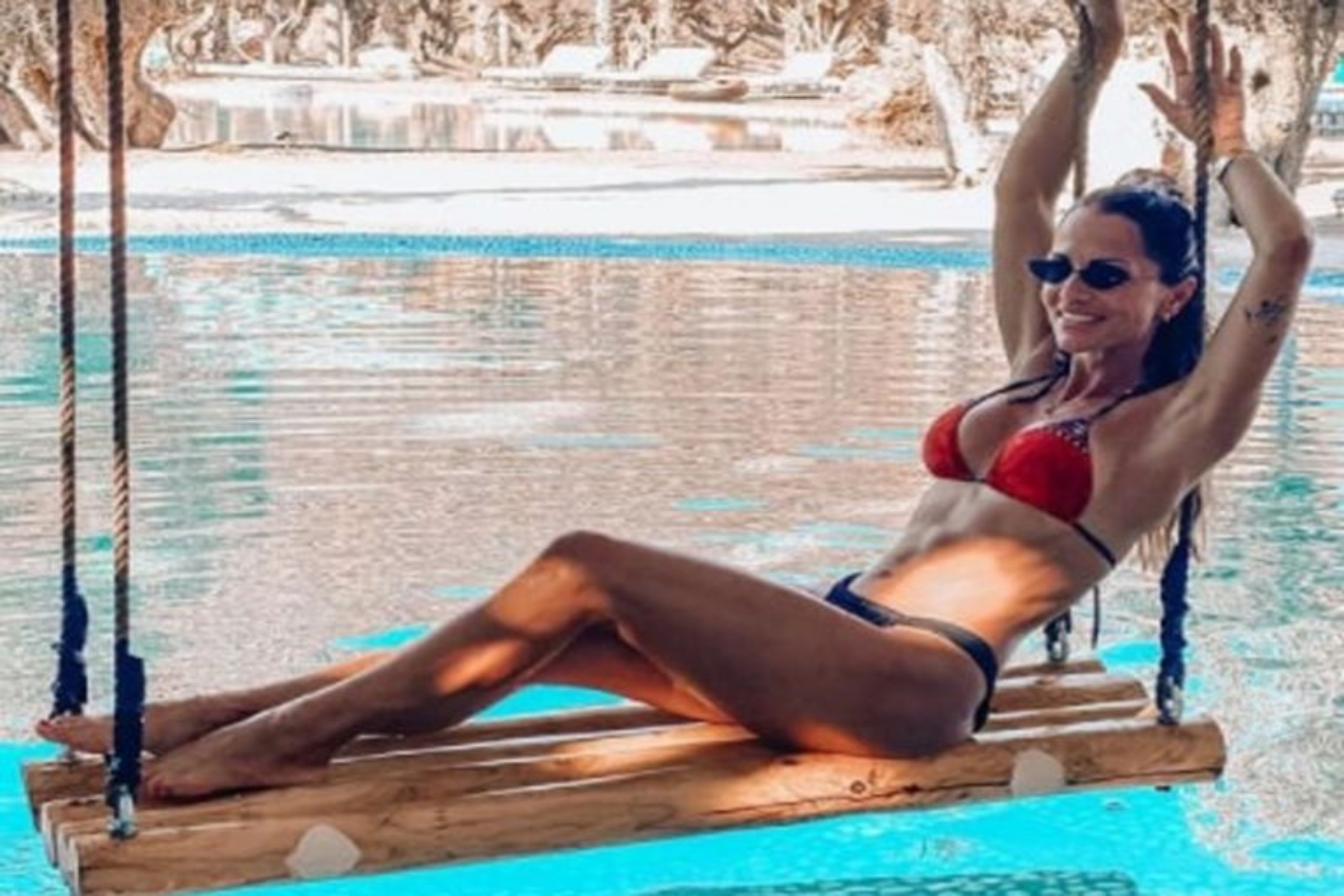 Σόφη Πασχάλη: Ανεβάζει το θερμόμετρο των social media στα ύψη