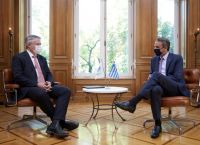 Μητσοτάκης με Κόρμαν: «Η ανάκαμψη να περιορίσει την ανισότητα»