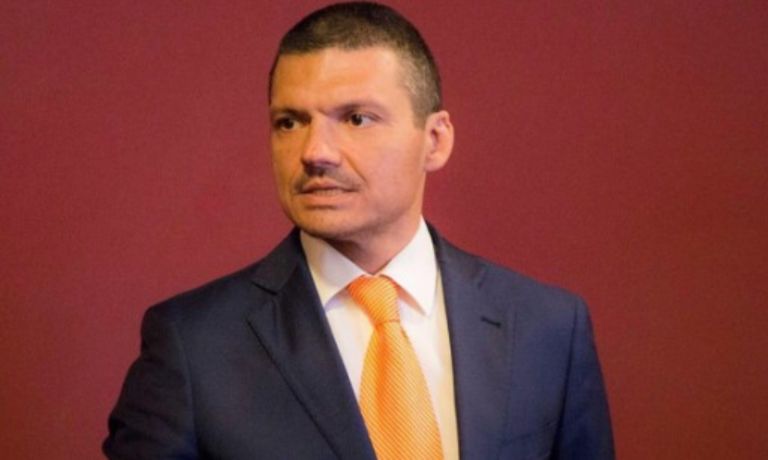 Βασίλης Τοκάκης: Έφυγε από τη ζωή έπειτα από μάχη με τον καρκίνο