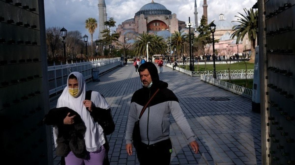 Τουρκία: Τριπλασιασμός των κρουσμάτων της παραλλαγής Δέλτα σε διάστημα μίας εβδομάδας